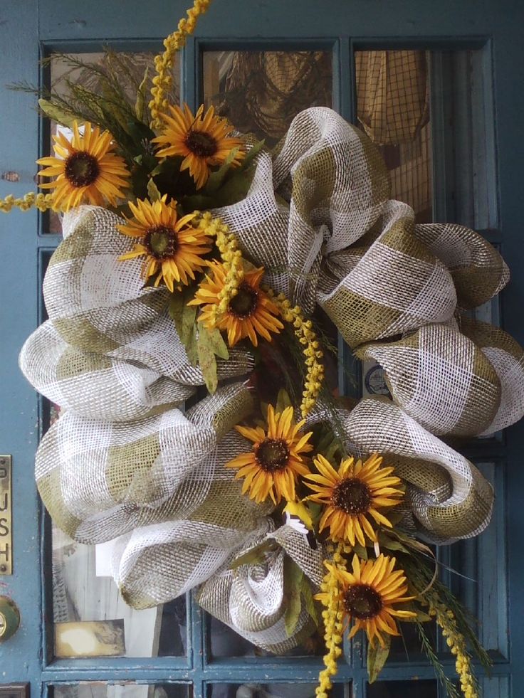 instructions on how to make a burlap sunflower wreath